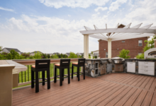 Deck Building Services to Expand Your Outdoor Living Area