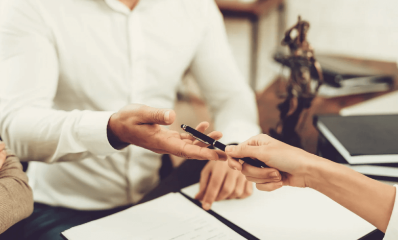 Why Mobile Notary Services Are a Convenient Alternative to General Notary Services